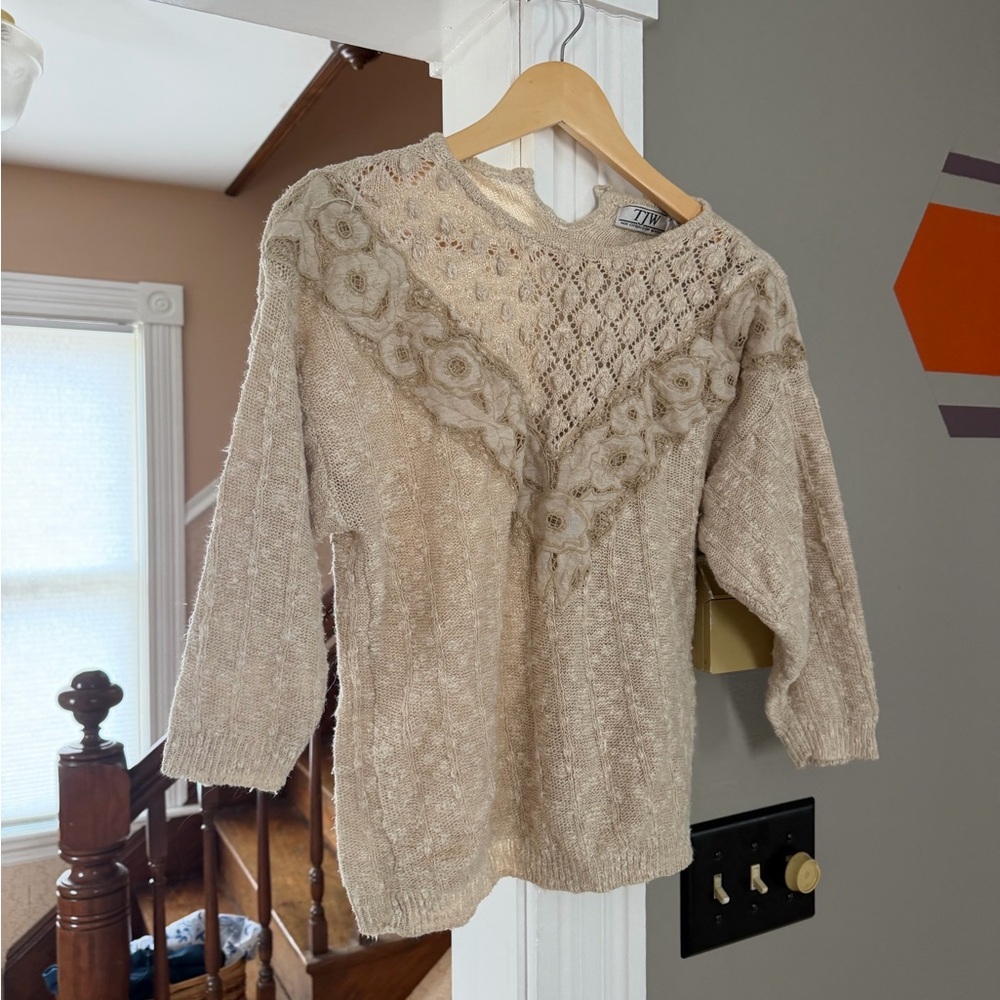 Vintage Elegant Beige Lace Sweater 100% natural fibers, ramie and cotton